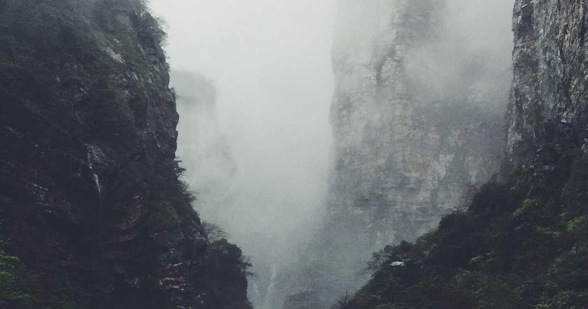 งานพนักงานต้อนรับโรงแรมในพัทยา-หนองปรือ: โอกาสทองของคนรักงานบริการและภาษา